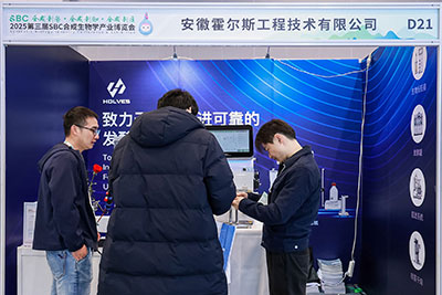 918博天堂下载团队与客户交流 918博天堂下载团队与客户交流